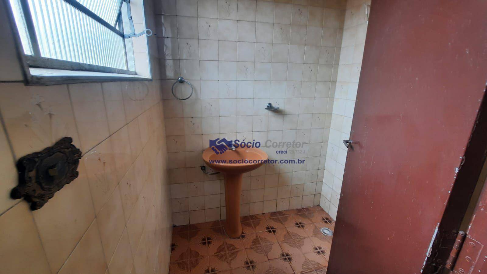 Casa à venda com 2 quartos, 100m² - Foto 22