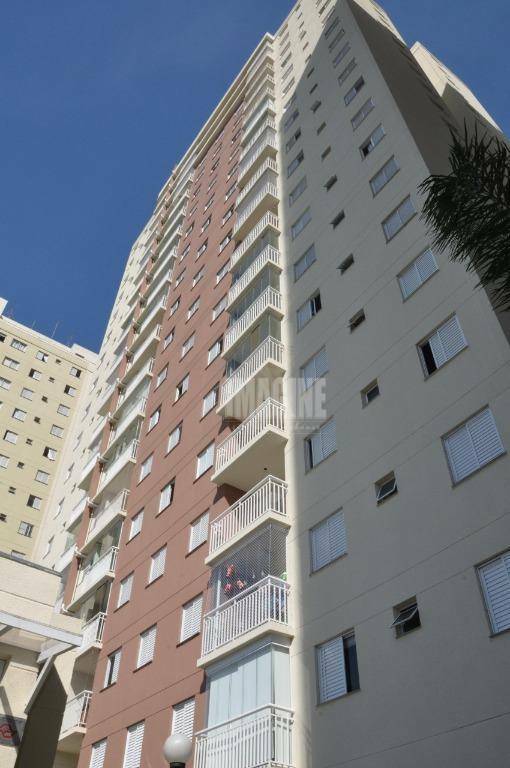 Apartamento à venda com 2 quartos, 64m² - Foto 24