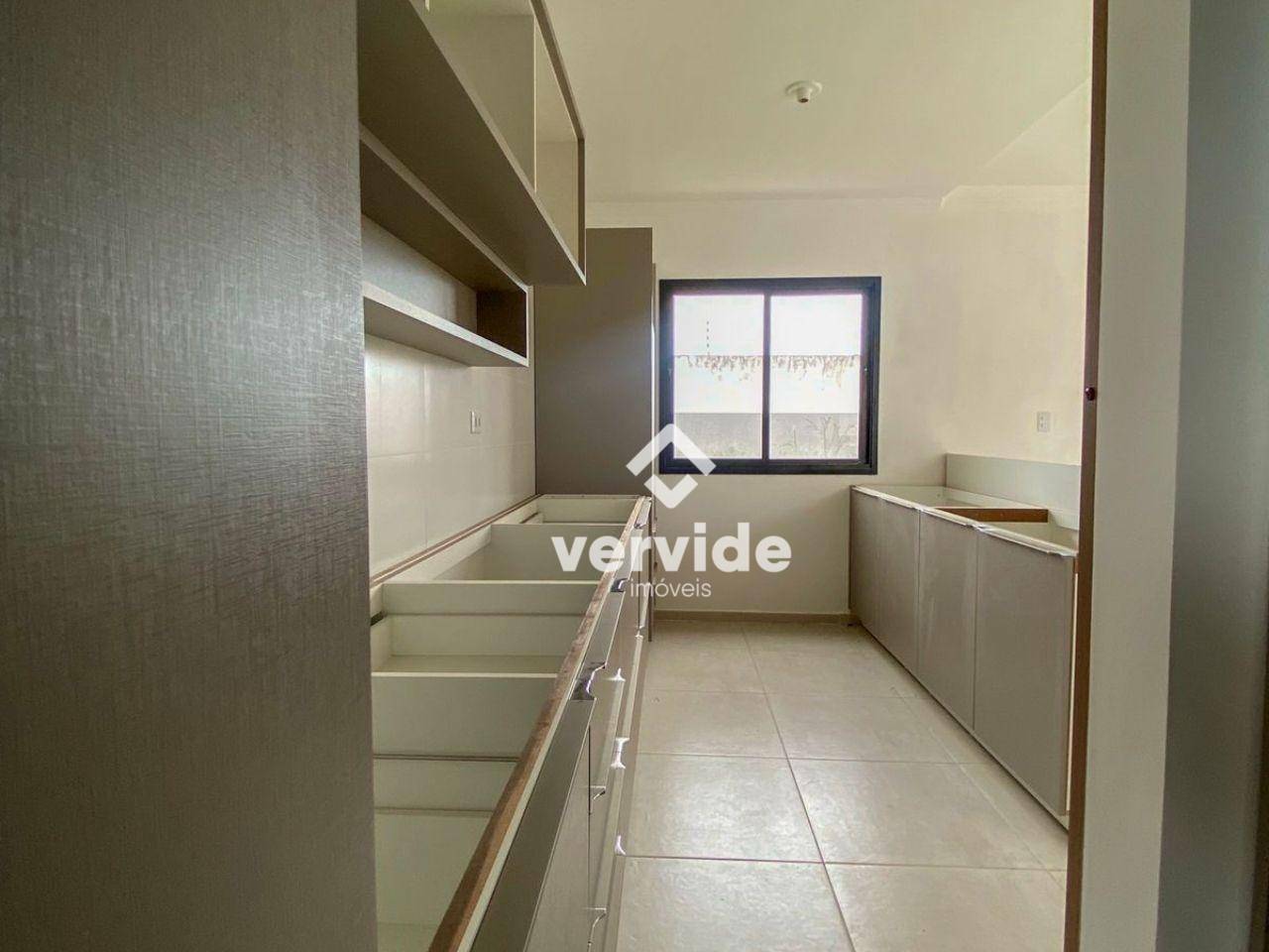 Sobrado à venda com 3 quartos, 138m² - Foto 9