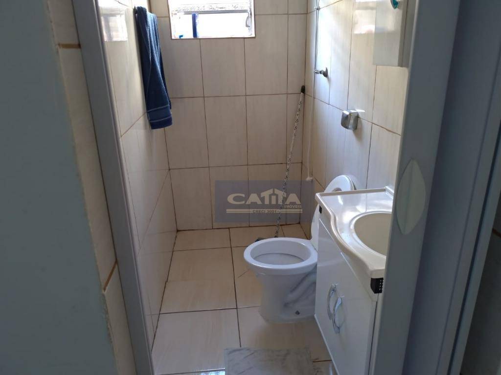 Casa à venda com 3 quartos, 119m² - Foto 11