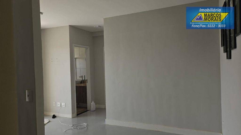 Apartamento à venda com 2 quartos, 65m² - Foto 20