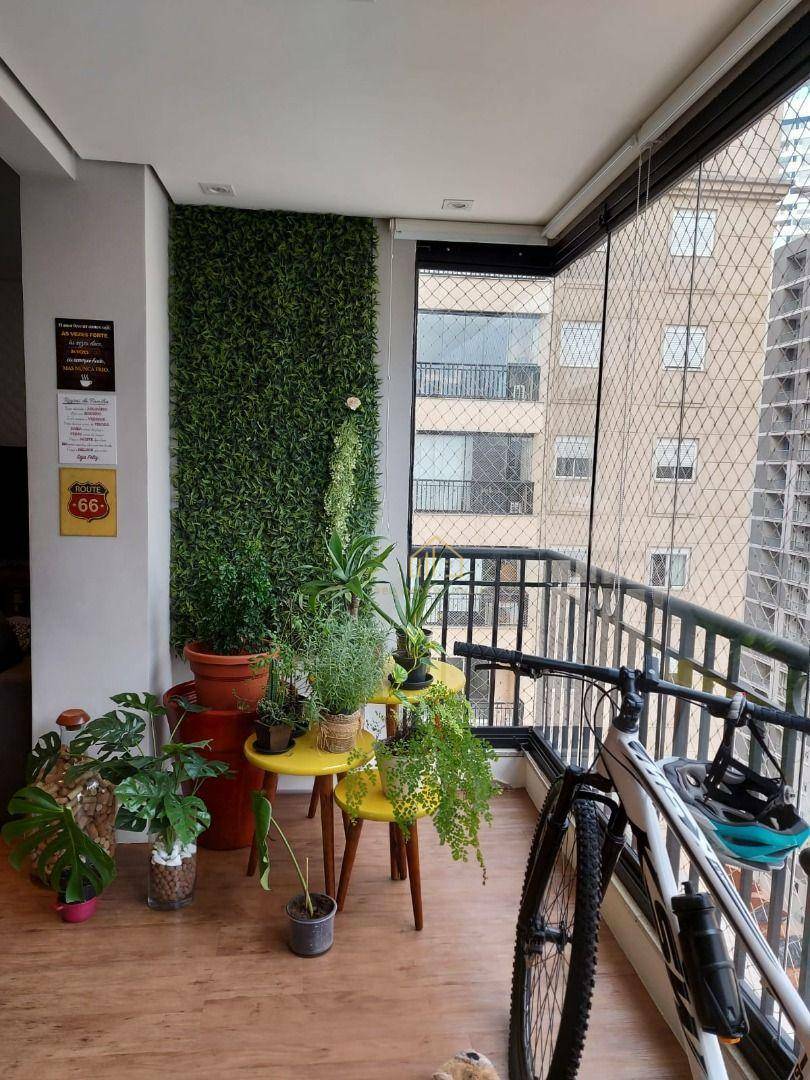 Apartamento para alugar com 3 quartos, 81m² - Foto 11