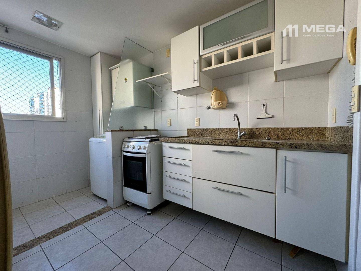 Apartamento à venda com 2 quartos, 74m² - Foto 7