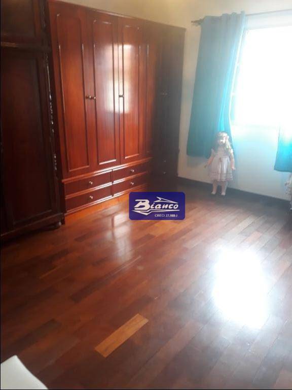 Sobrado à venda com 3 quartos, 296m² - Foto 9