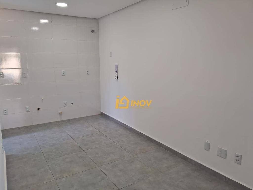 Apartamento para alugar com 1 quarto, 55m² - Foto 7