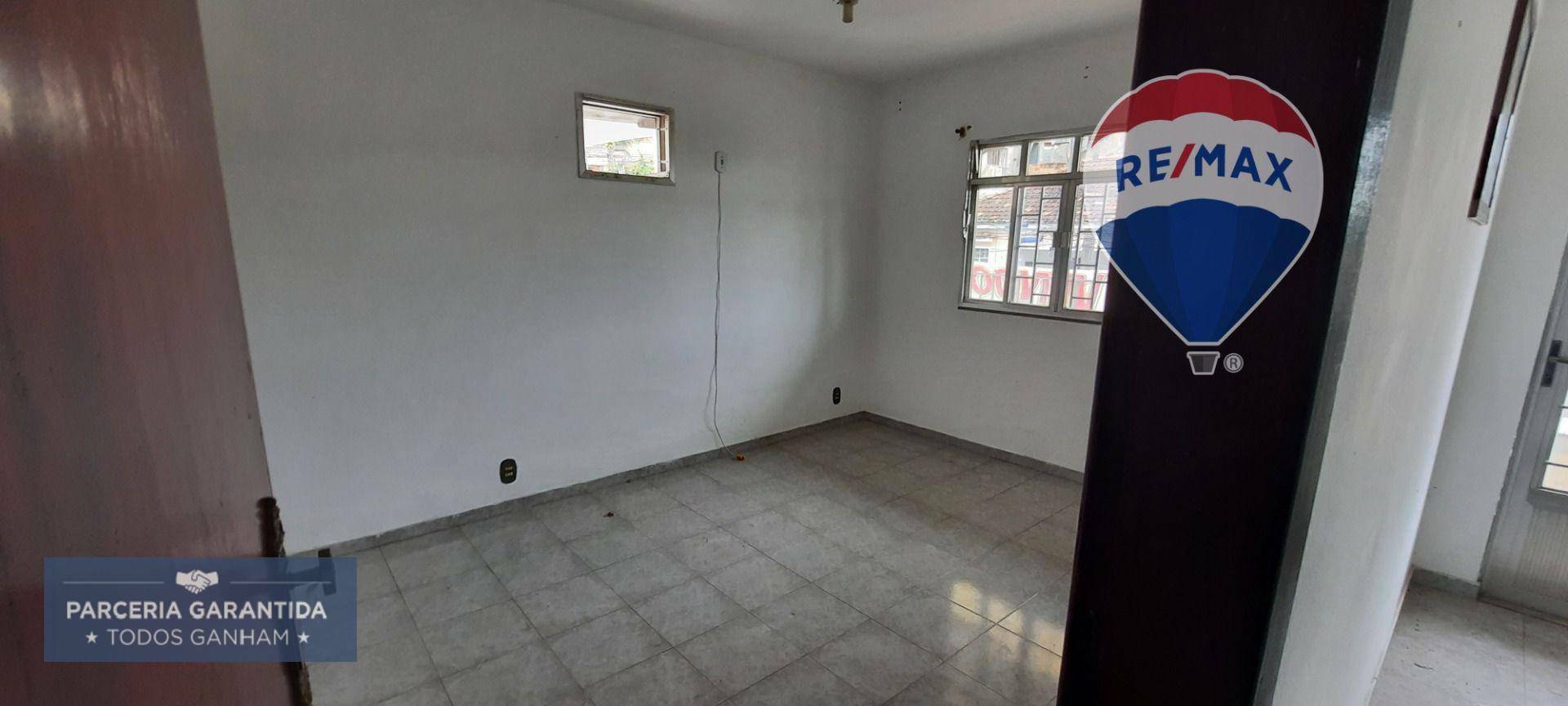 Casa à venda com 2 quartos, 138m² - Foto 12