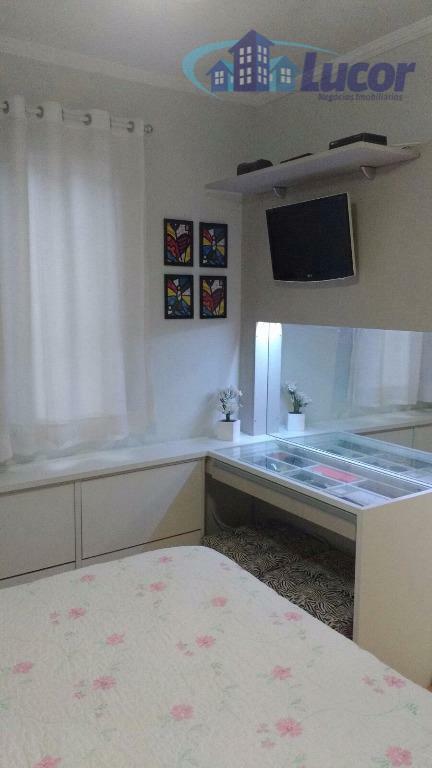 Apartamento à venda com 2 quartos, 68m² - Foto 9