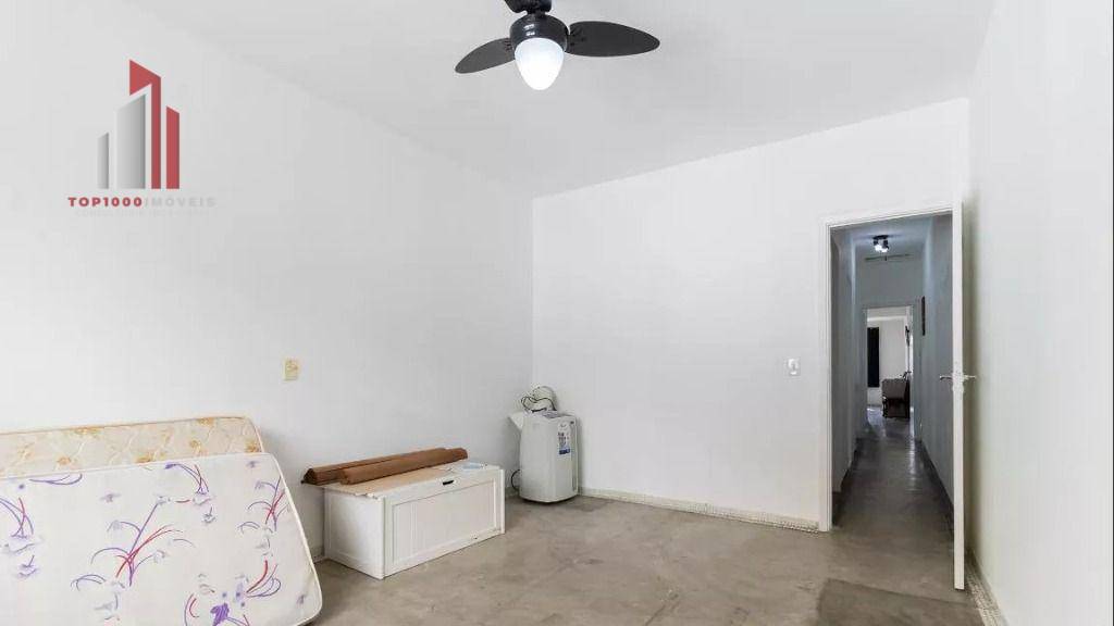 Sobrado à venda com 5 quartos, 200m² - Foto 25