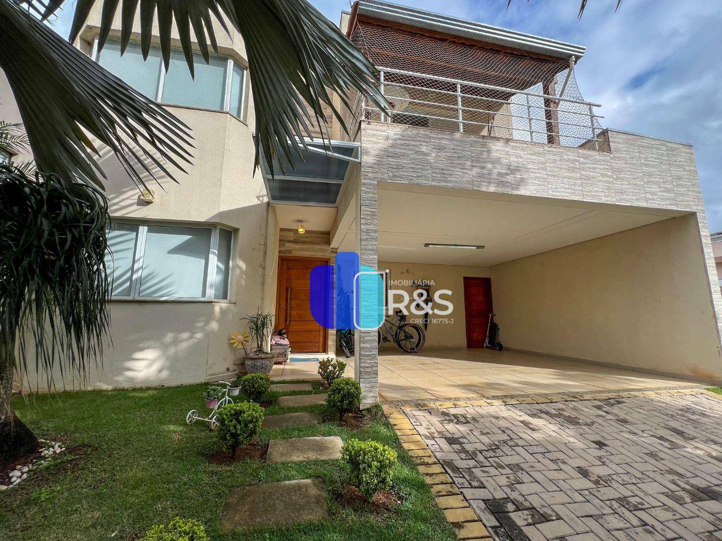 Casa de Condomínio à venda e aluguel com 3 quartos, 200m² - Foto 1