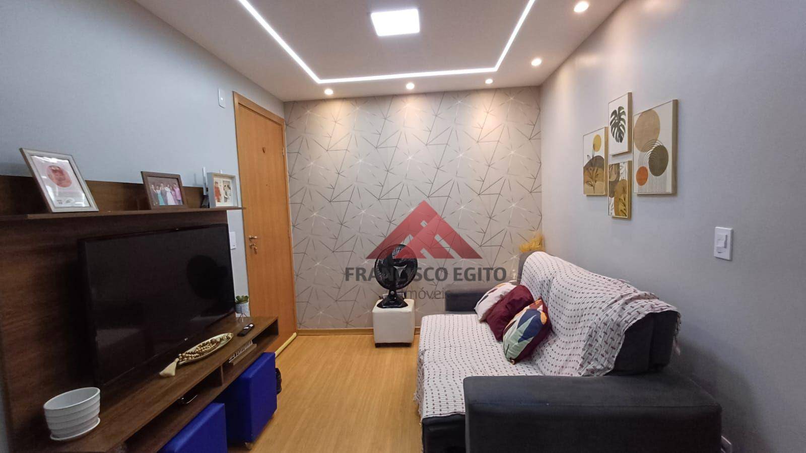 Apartamento à venda com 2 quartos, 62m² - Foto 4