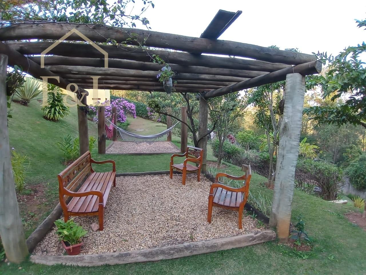 Chácara, 7 quartos, 2500 m² - Foto 1