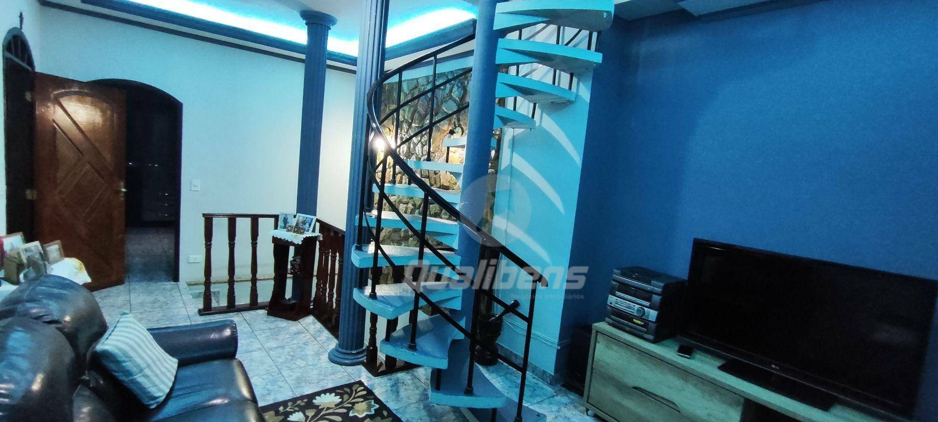 Sobrado à venda com 3 quartos, 183m² - Foto 3