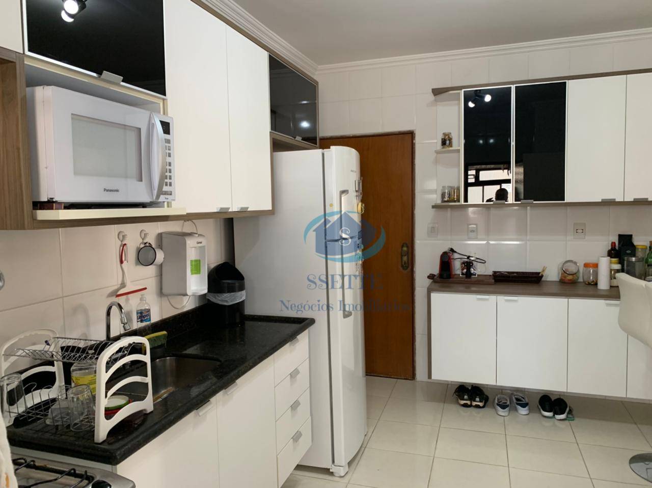 Apartamento à venda com 3 quartos, 110m² - Foto 10