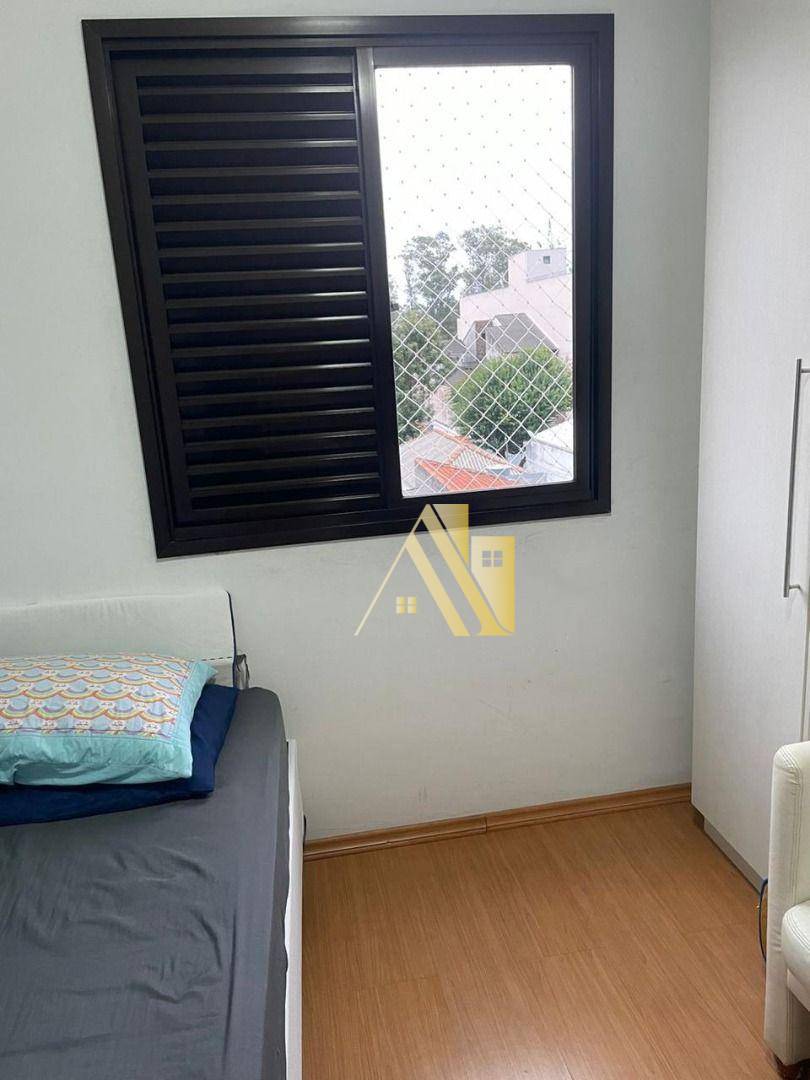 Apartamento à venda com 3 quartos, 83m² - Foto 18