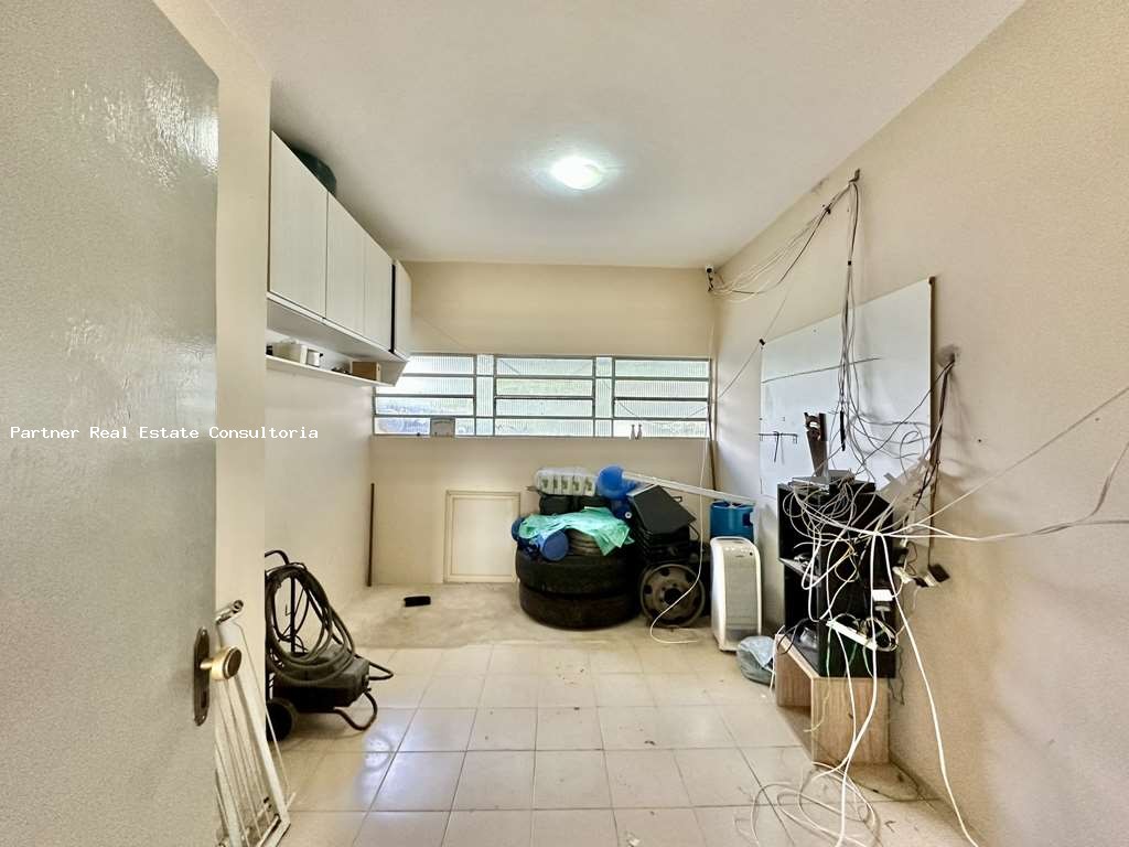 Prédio Inteiro à venda com 10 quartos, 2000m² - Foto 29
