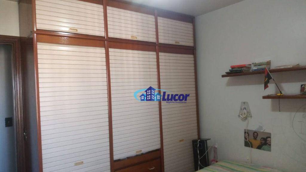 Apartamento para alugar com 3 quartos, 119m² - Foto 7