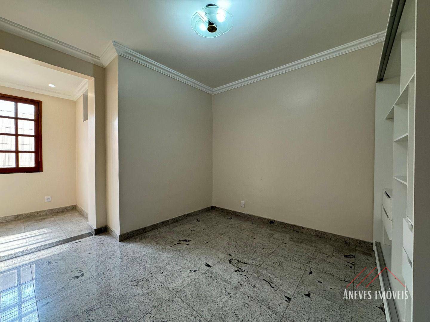 Casa de Condomínio para alugar com 4 quartos, 10m² - Foto 28