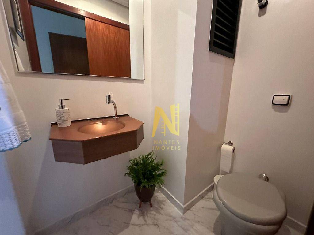 Apartamento à venda com 3 quartos, 123m² - Foto 7