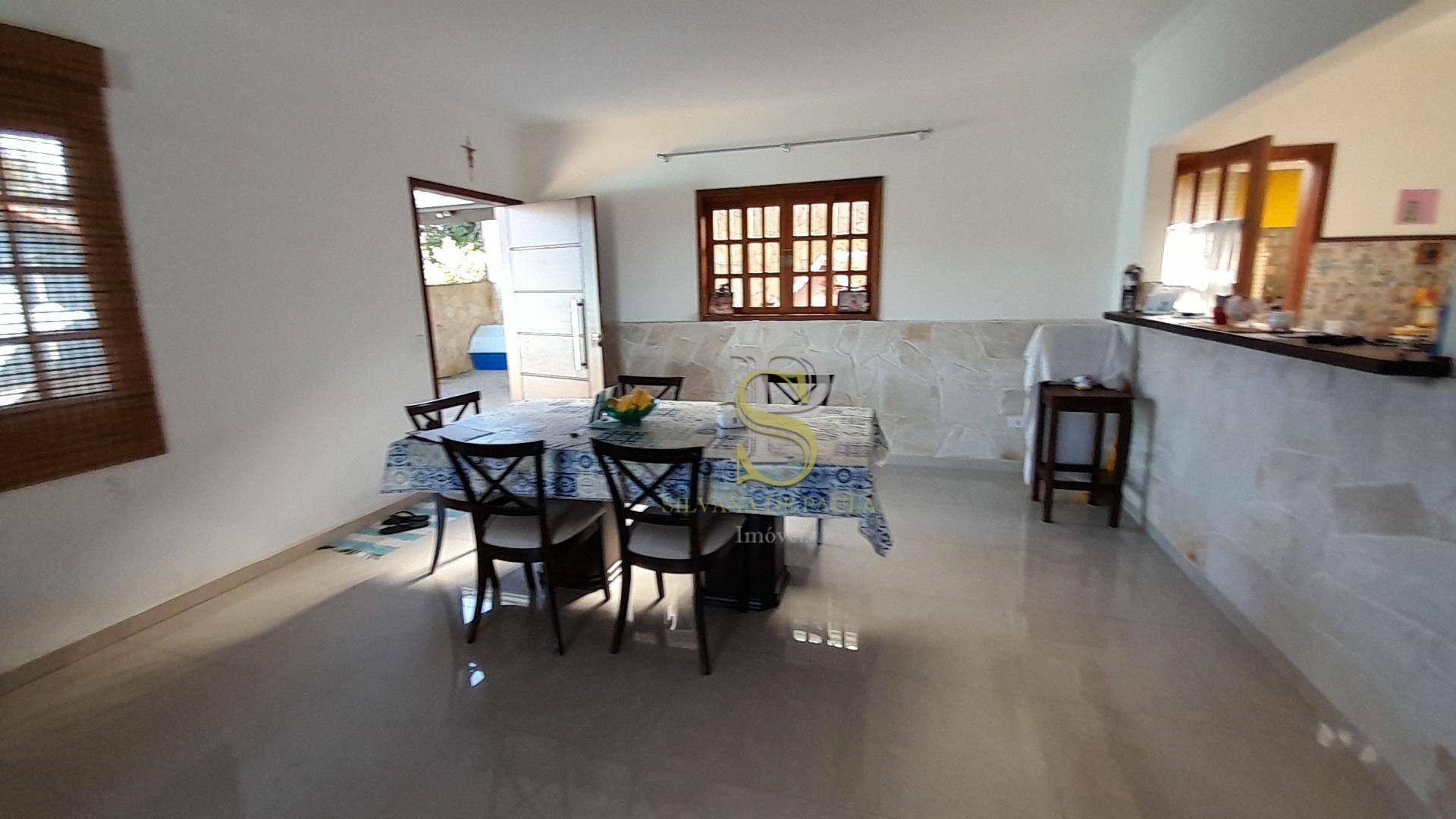 Casa à venda com 3 quartos, 196m² - Foto 12