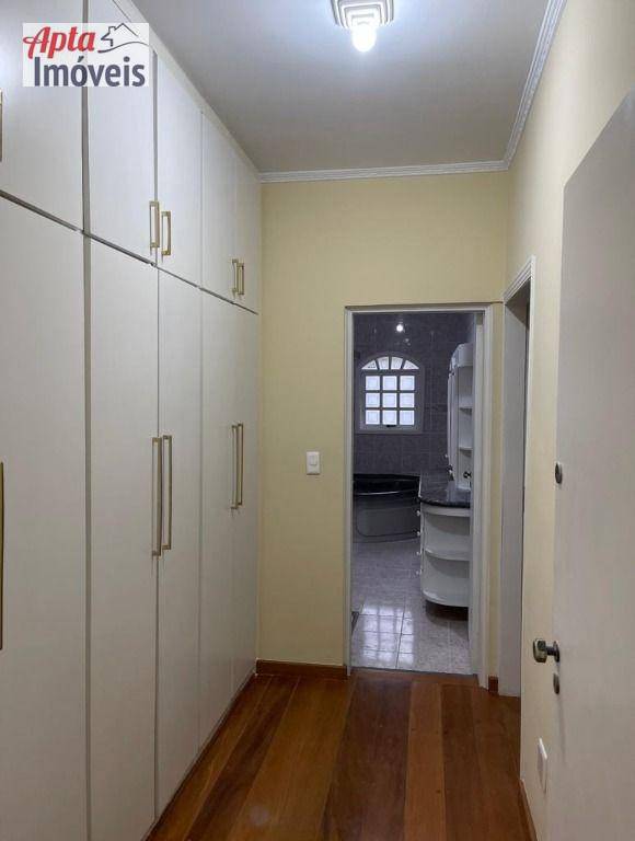 Sobrado à venda com 4 quartos, 352m² - Foto 43