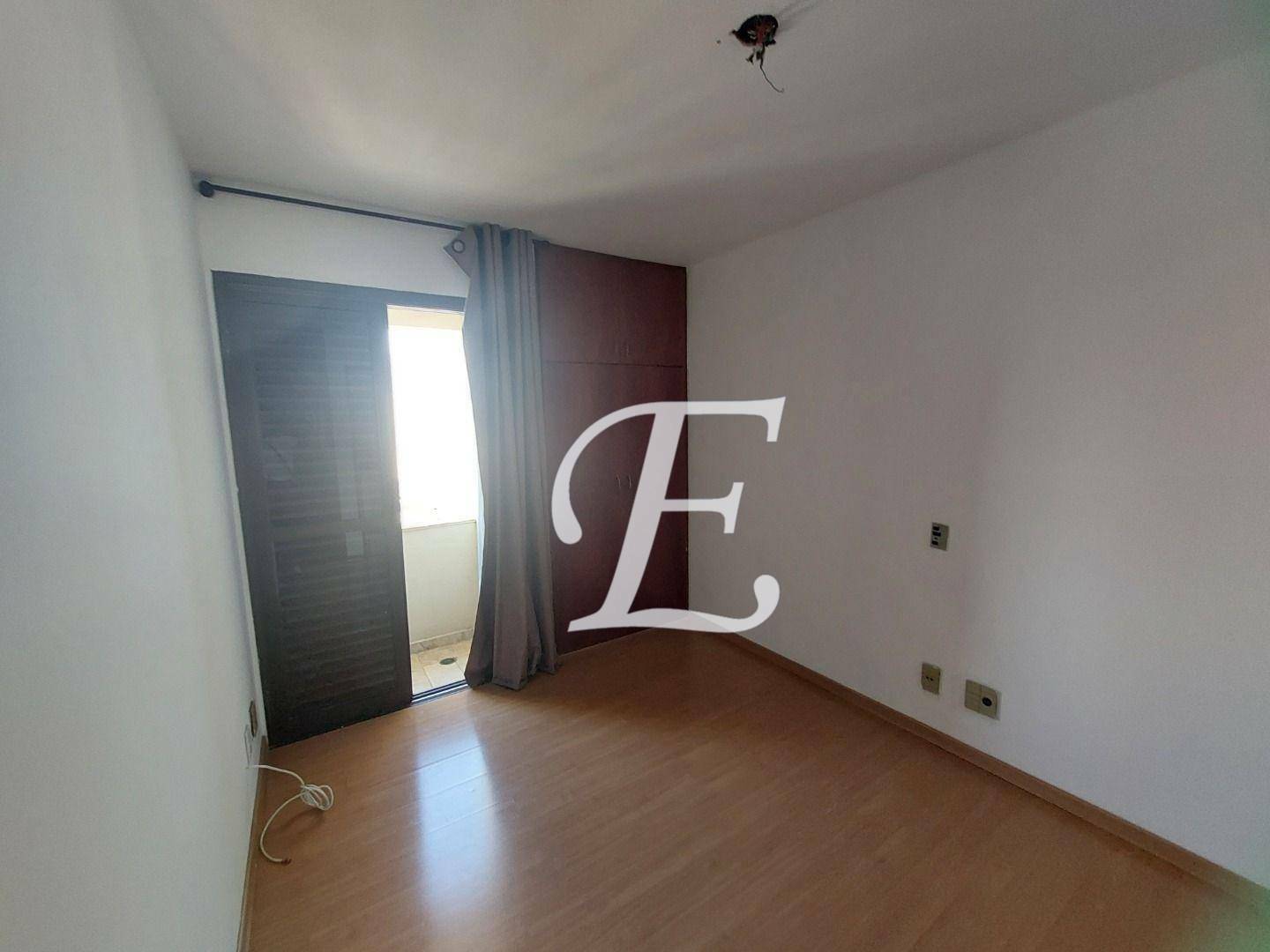 Apartamento à venda com 3 quartos, 90m² - Foto 31