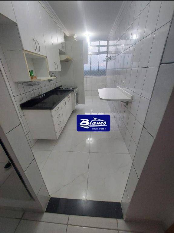 Apartamento para alugar com 2 quartos, 64m² - Foto 1