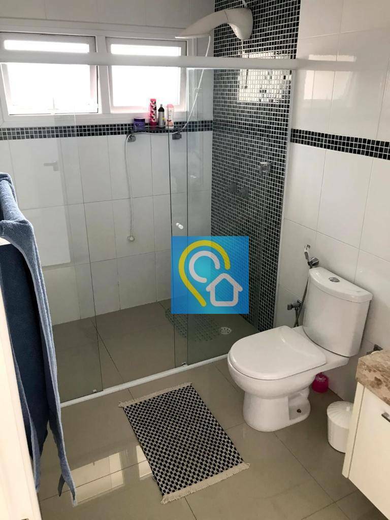 Casa de Condomínio à venda com 3 quartos, 400m² - Foto 18