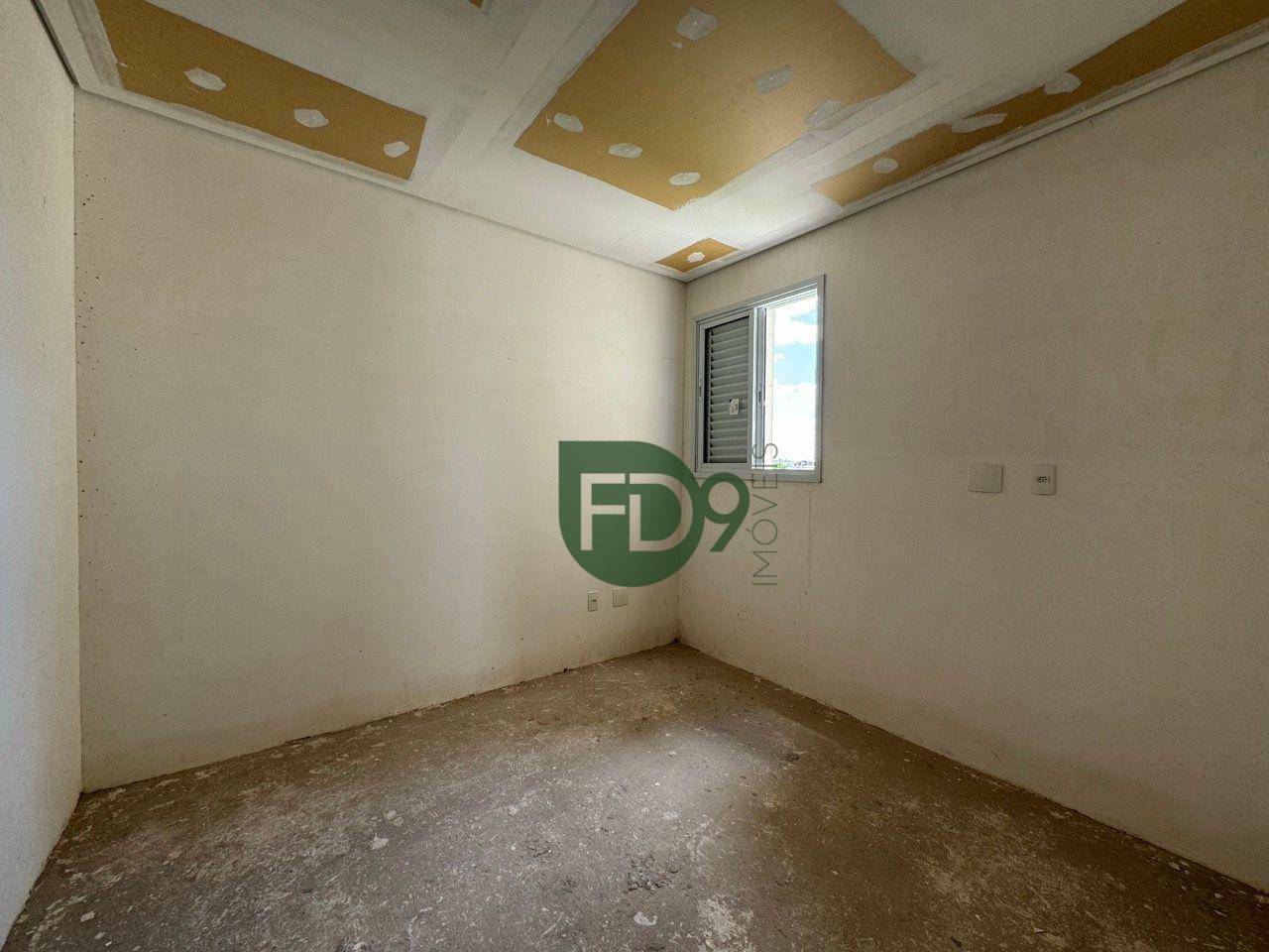 Apartamento à venda com 2 quartos, 82m² - Foto 5