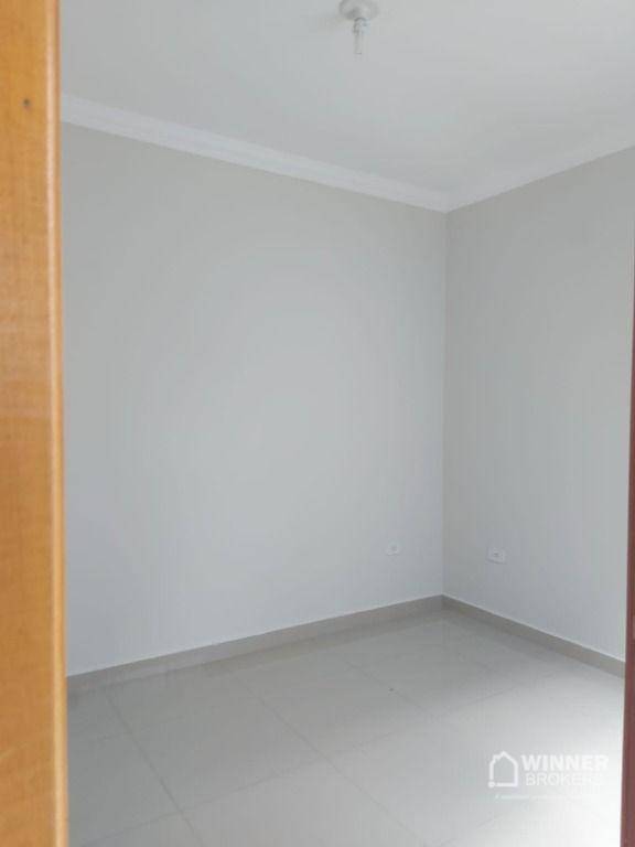 Casa à venda com 3 quartos, 102m² - Foto 14