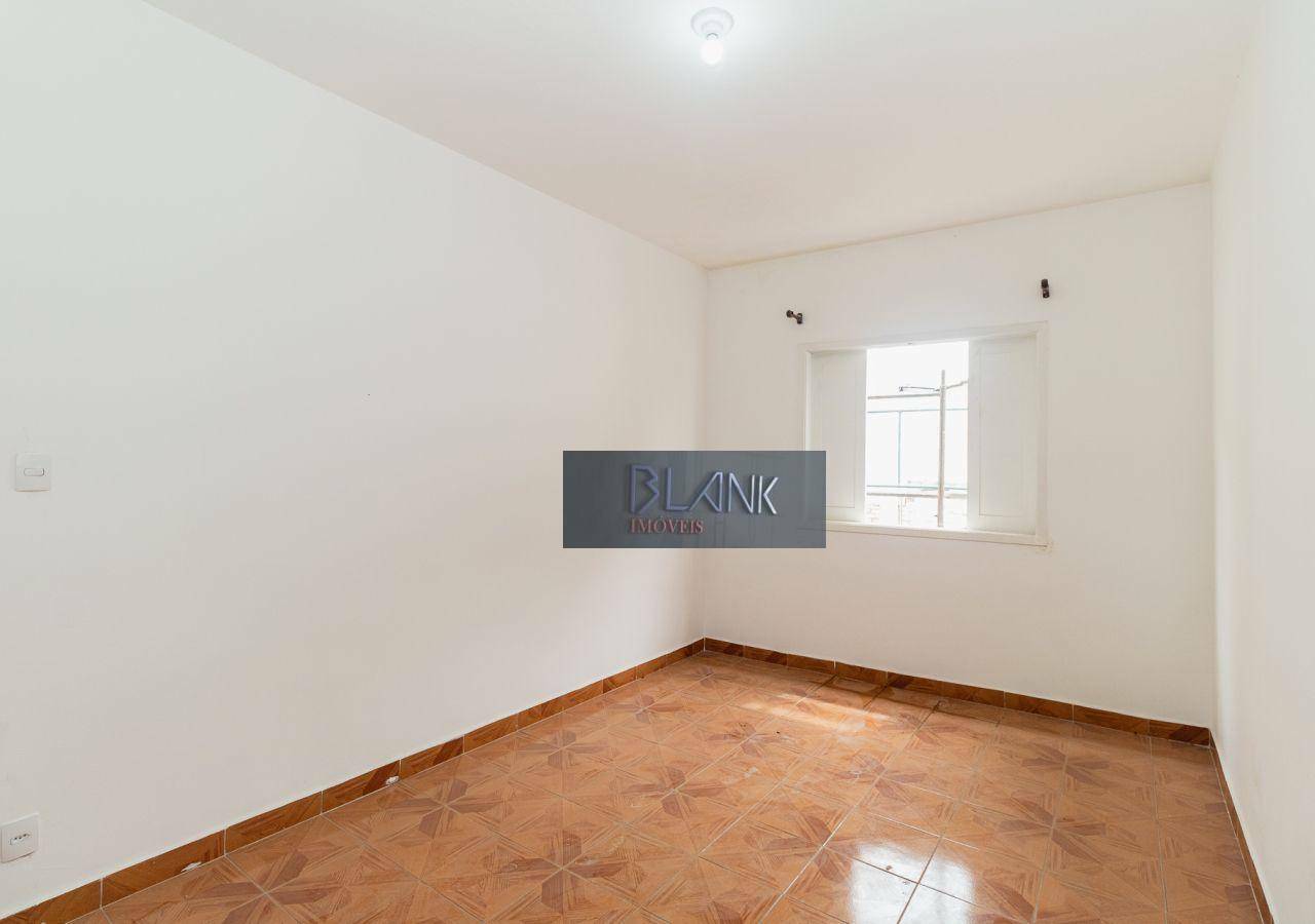 Casa para alugar com 4 quartos, 140m² - Foto 16