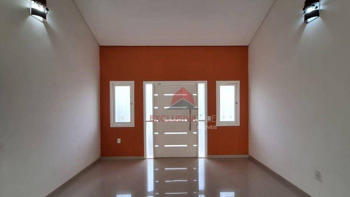 Casa de Condomínio à venda e aluguel com 4 quartos, 348m² - Foto 2