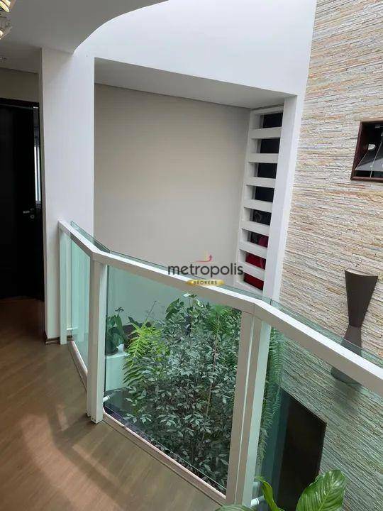 Sobrado à venda com 3 quartos, 256m² - Foto 9