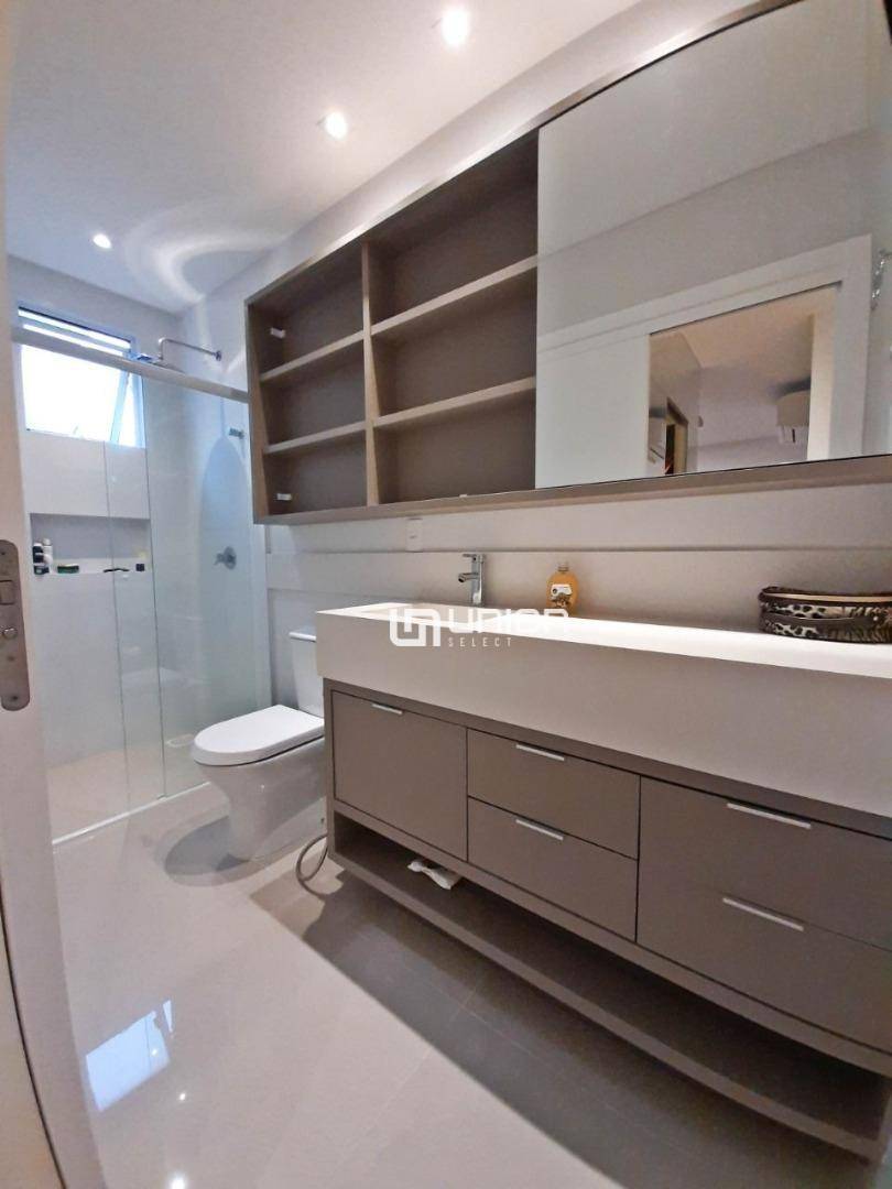 Apartamento à venda com 4 quartos, 153m² - Foto 12