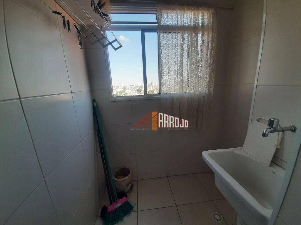 Apartamento à venda com 2 quartos, 50m² - Foto 10