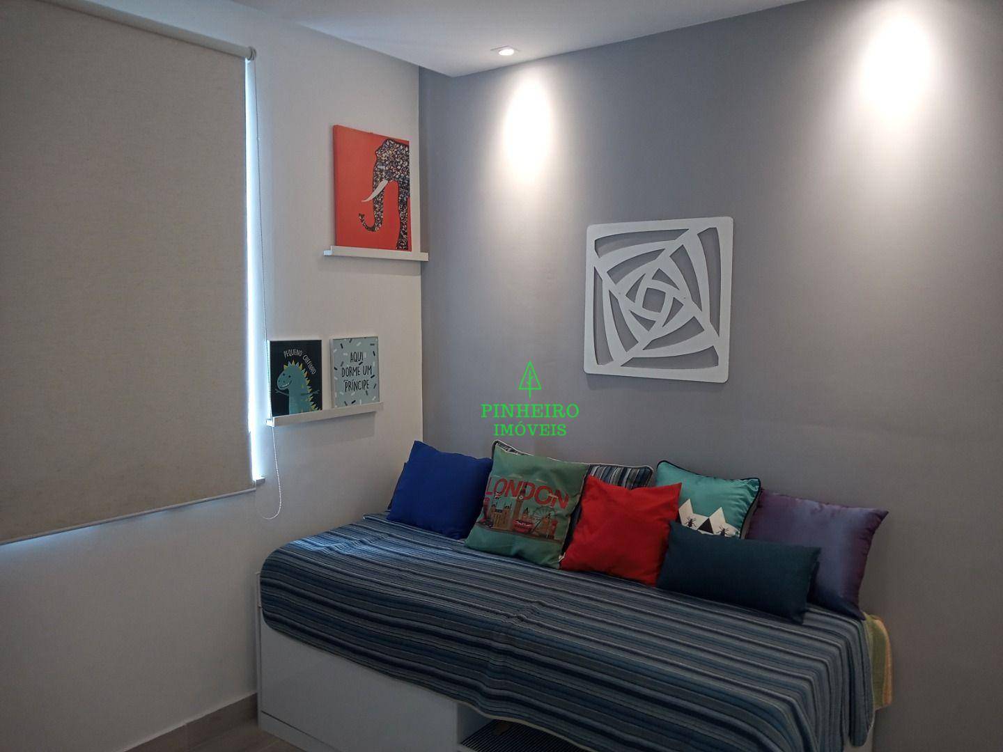 Apartamento à venda com 2 quartos, 75m² - Foto 28