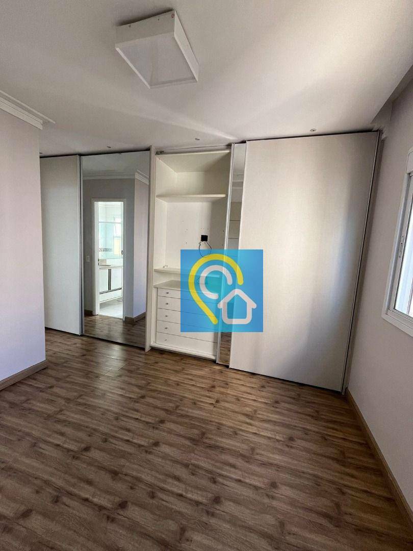 Apartamento para alugar com 2 quartos, 110m² - Foto 11