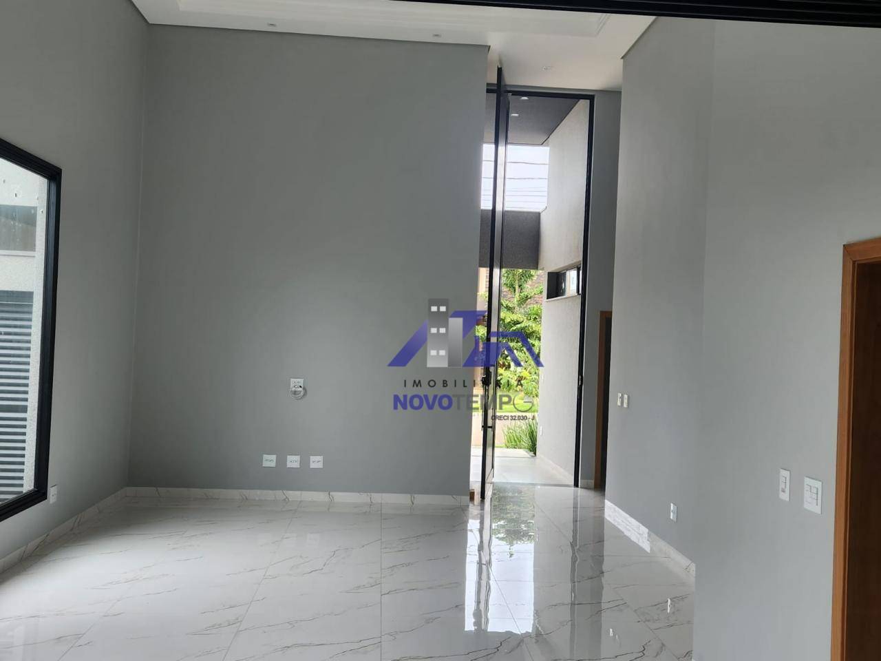 Casa de Condomínio à venda com 3 quartos, 269m² - Foto 4