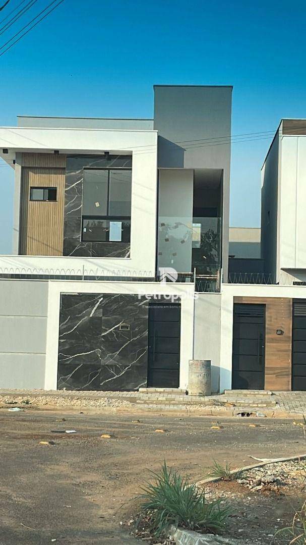 Sobrado à venda com 3 quartos, 135m² - Foto 2