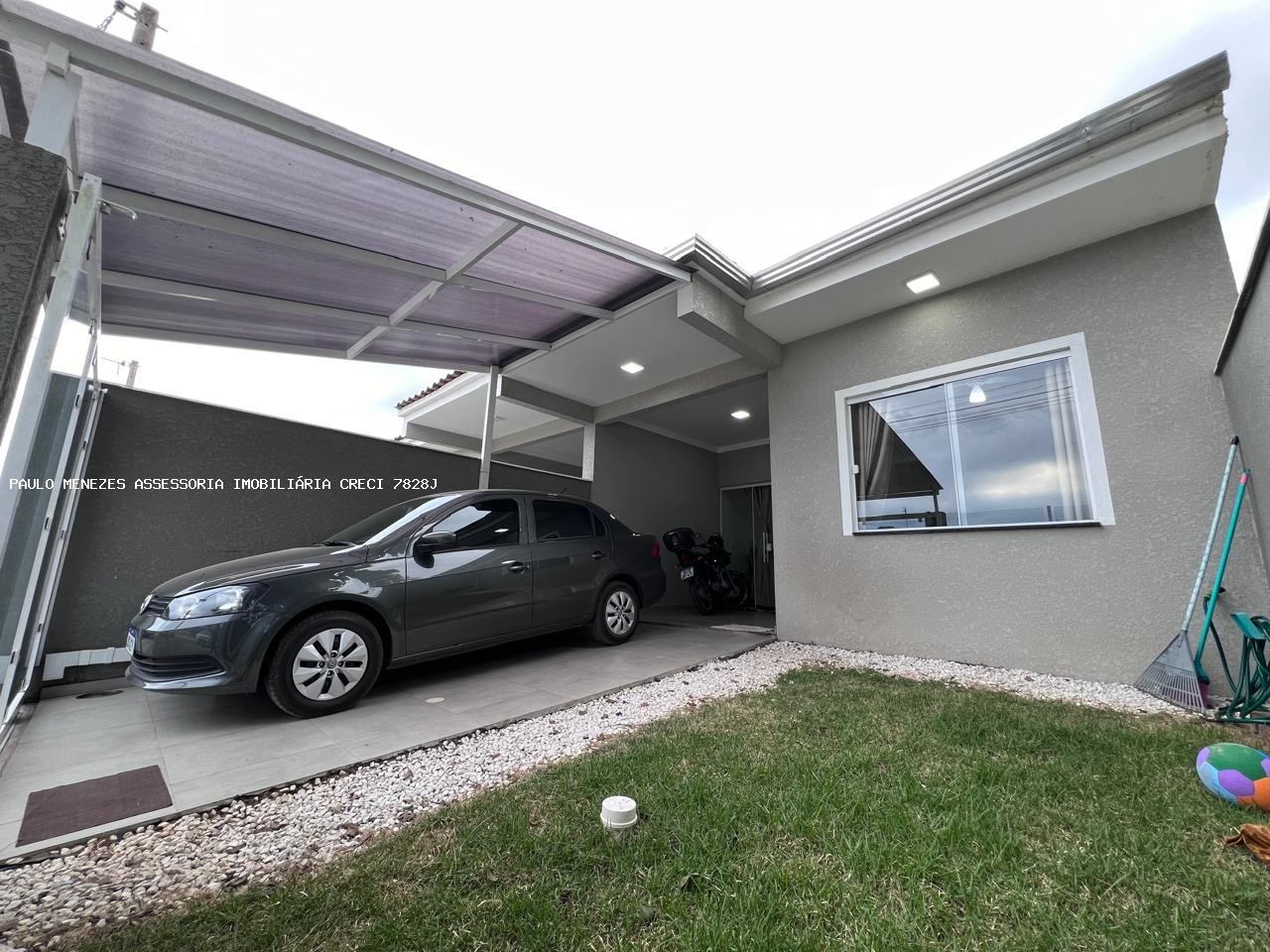 Casa à venda com 3 quartos, 180m² - Foto 2