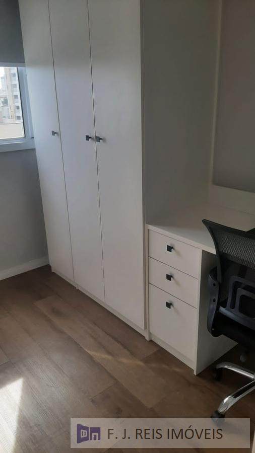 Apartamento à venda com 2 quartos, 42m² - Foto 10