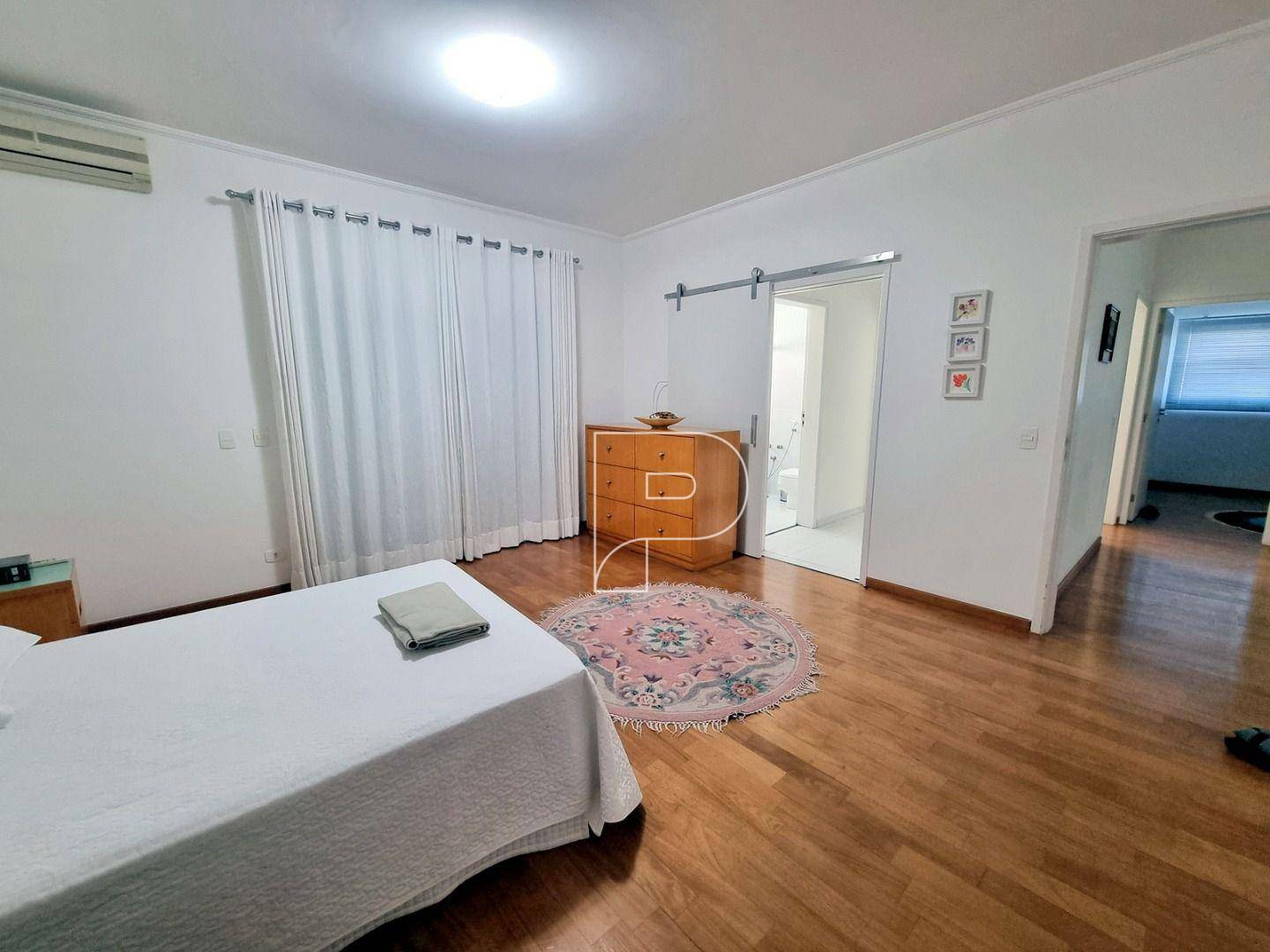 Casa de Condomínio à venda com 4 quartos, 400m² - Foto 32