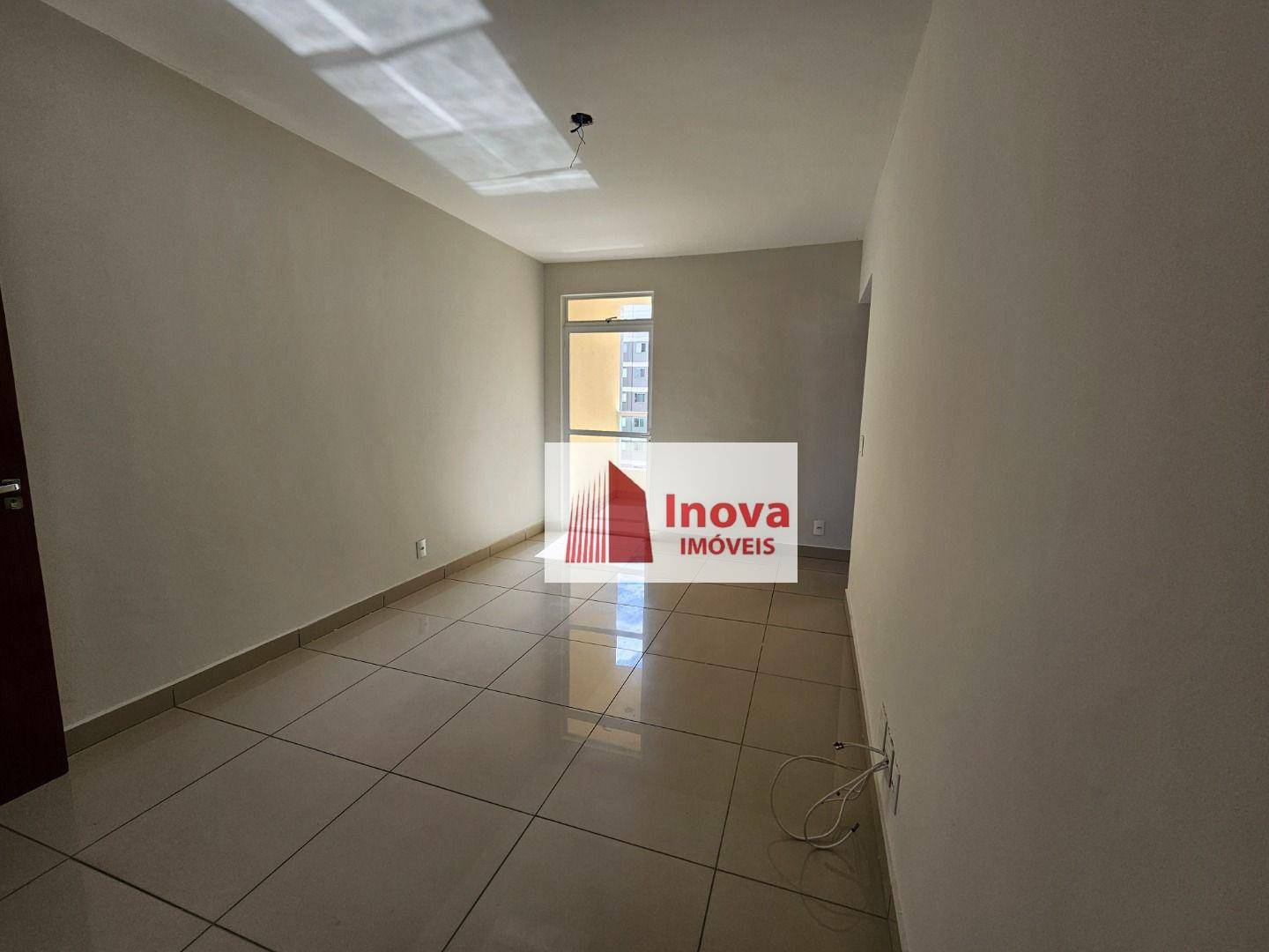 Apartamento à venda com 2 quartos, 80m² - Foto 9