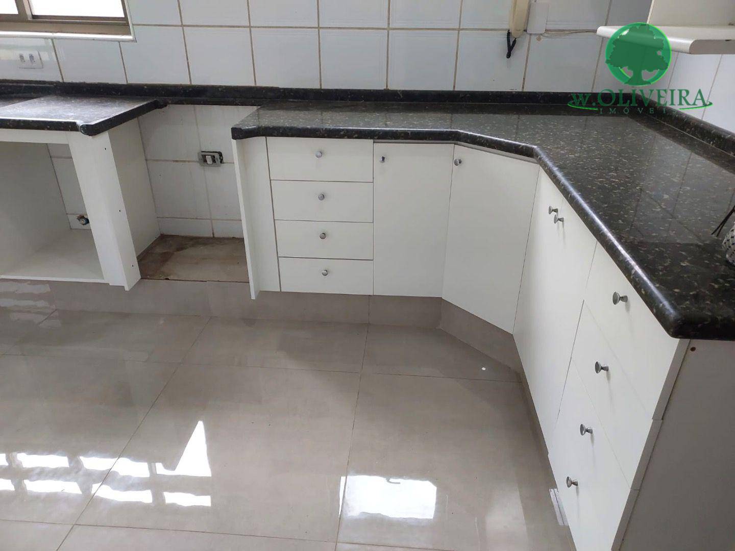 Sobrado à venda com 3 quartos, 182m² - Foto 13