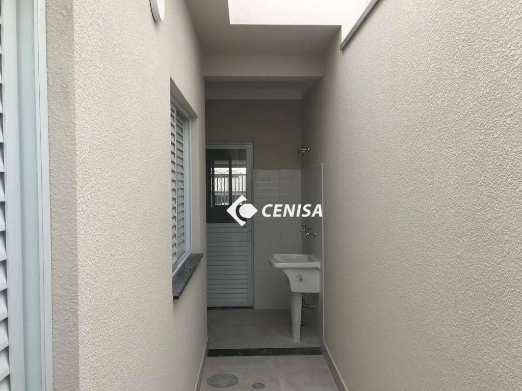 Casa à venda com 2 quartos, 68m² - Foto 5