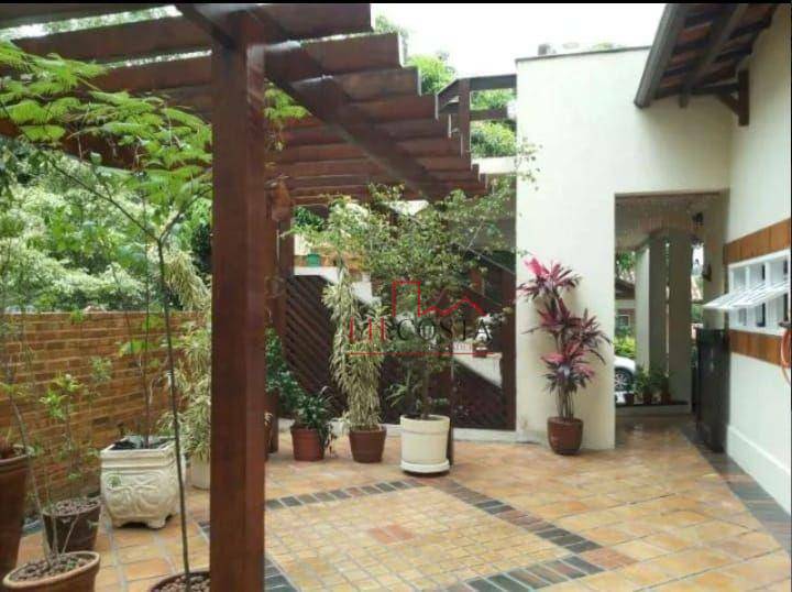 Casa de Condomínio à venda com 3 quartos, 164m² - Foto 2