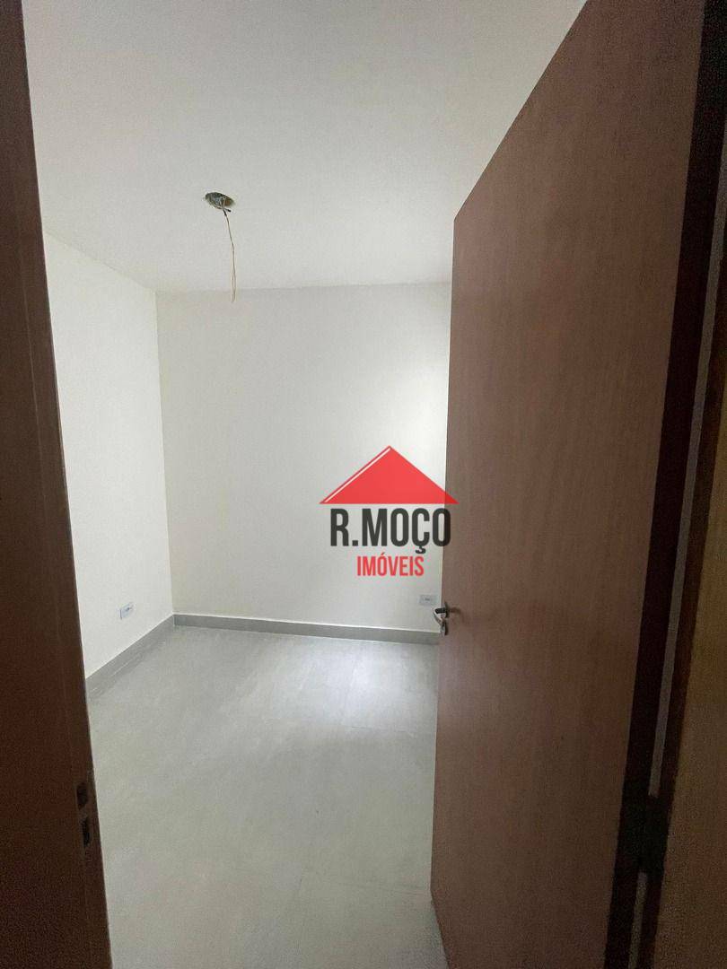 Apartamento à venda com 2 quartos, 37m² - Foto 8