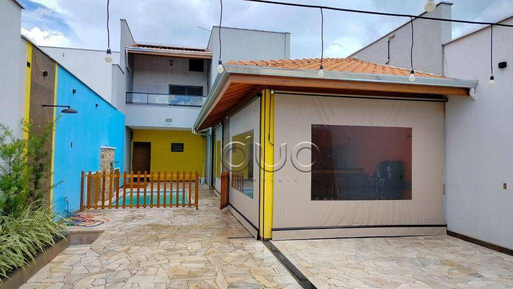 Casa à venda e aluguel com 1 quarto, 140m² - Foto 2