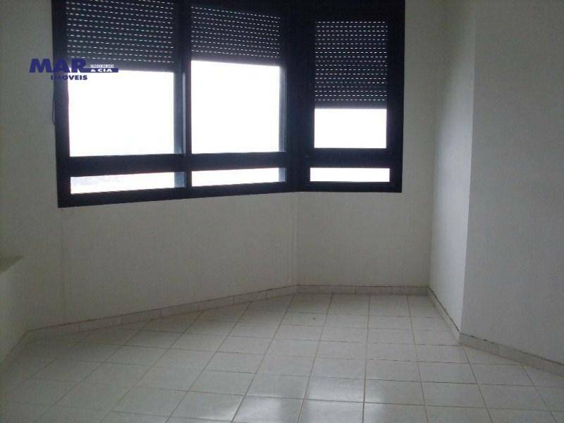 Apartamento à venda com 4 quartos, 240m² - Foto 2