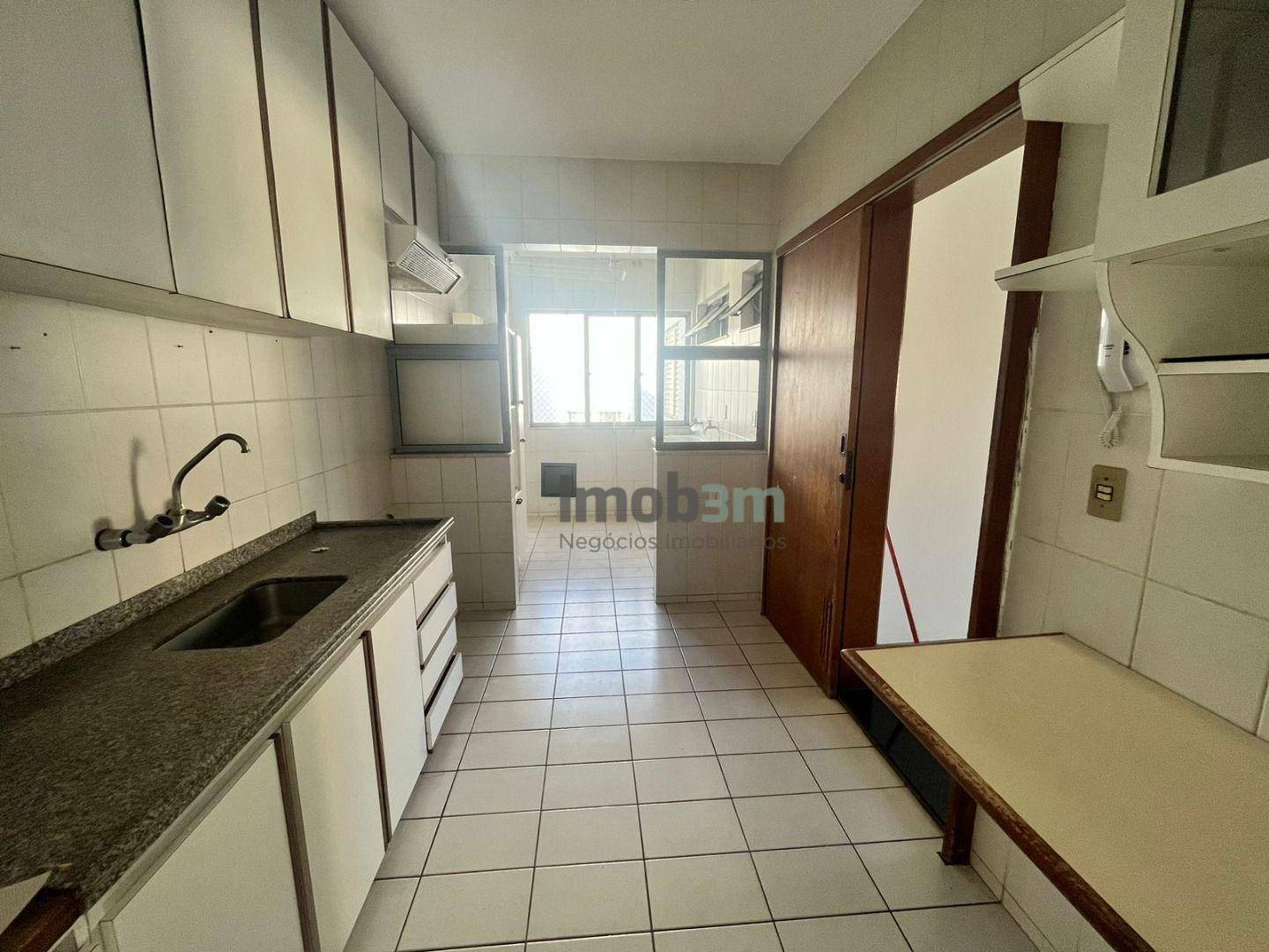 Apartamento à venda com 3 quartos, 80m² - Foto 5