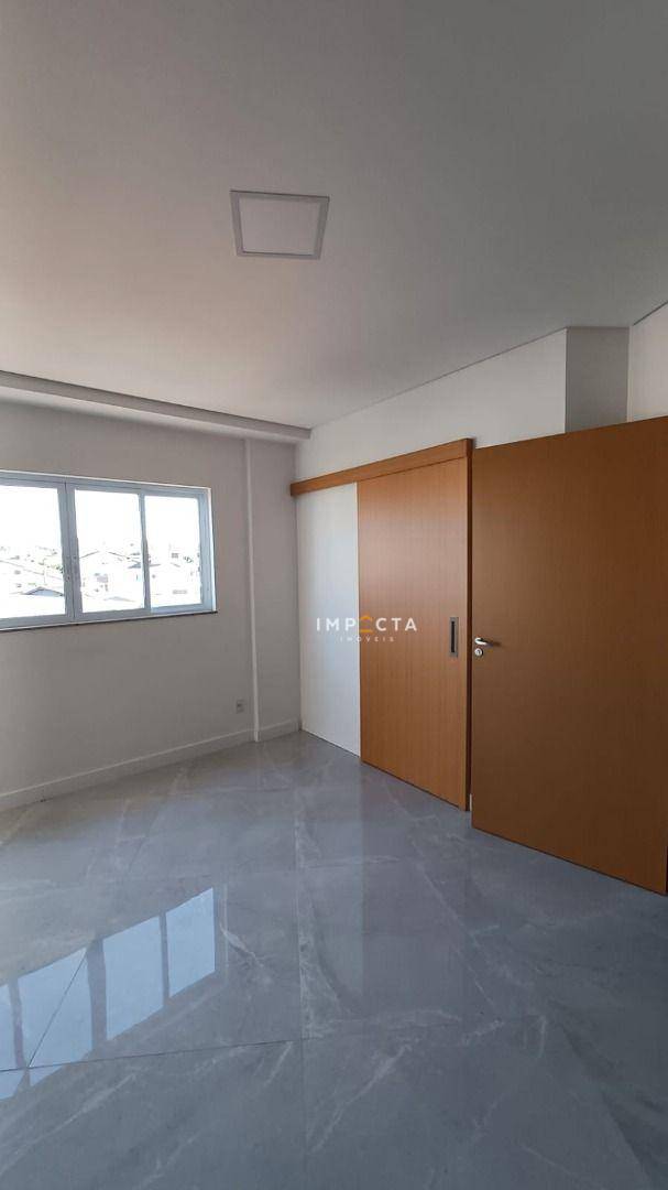 Apartamento à venda com 3 quartos, 120m² - Foto 23